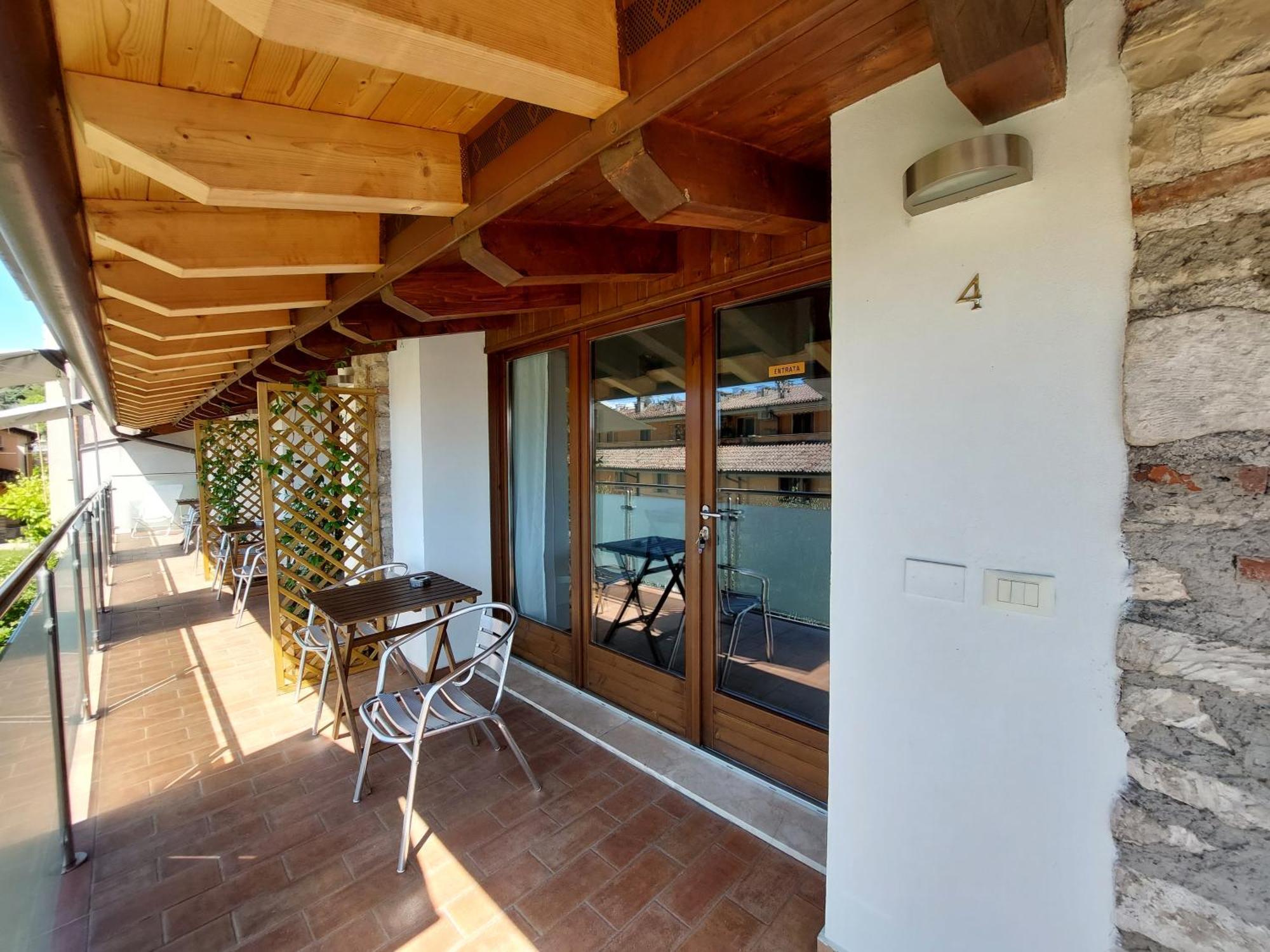 Pizzocolo Resort Fasano Gardone Riviera Exterior foto